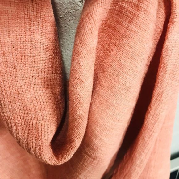 Angela Mara linen‎ dress - Picture 3 of 9